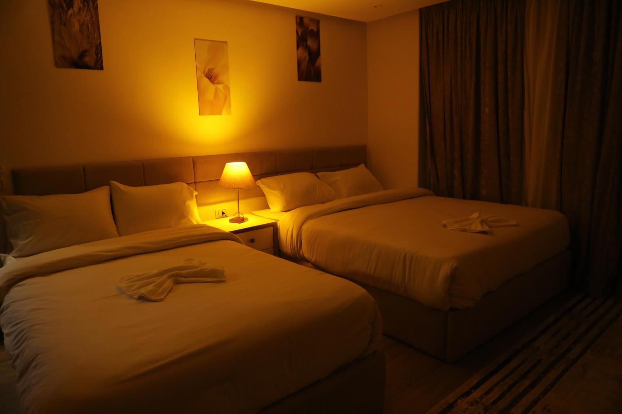 Pyramids Heart Hotel Kafrat al Jabal Exterior photo