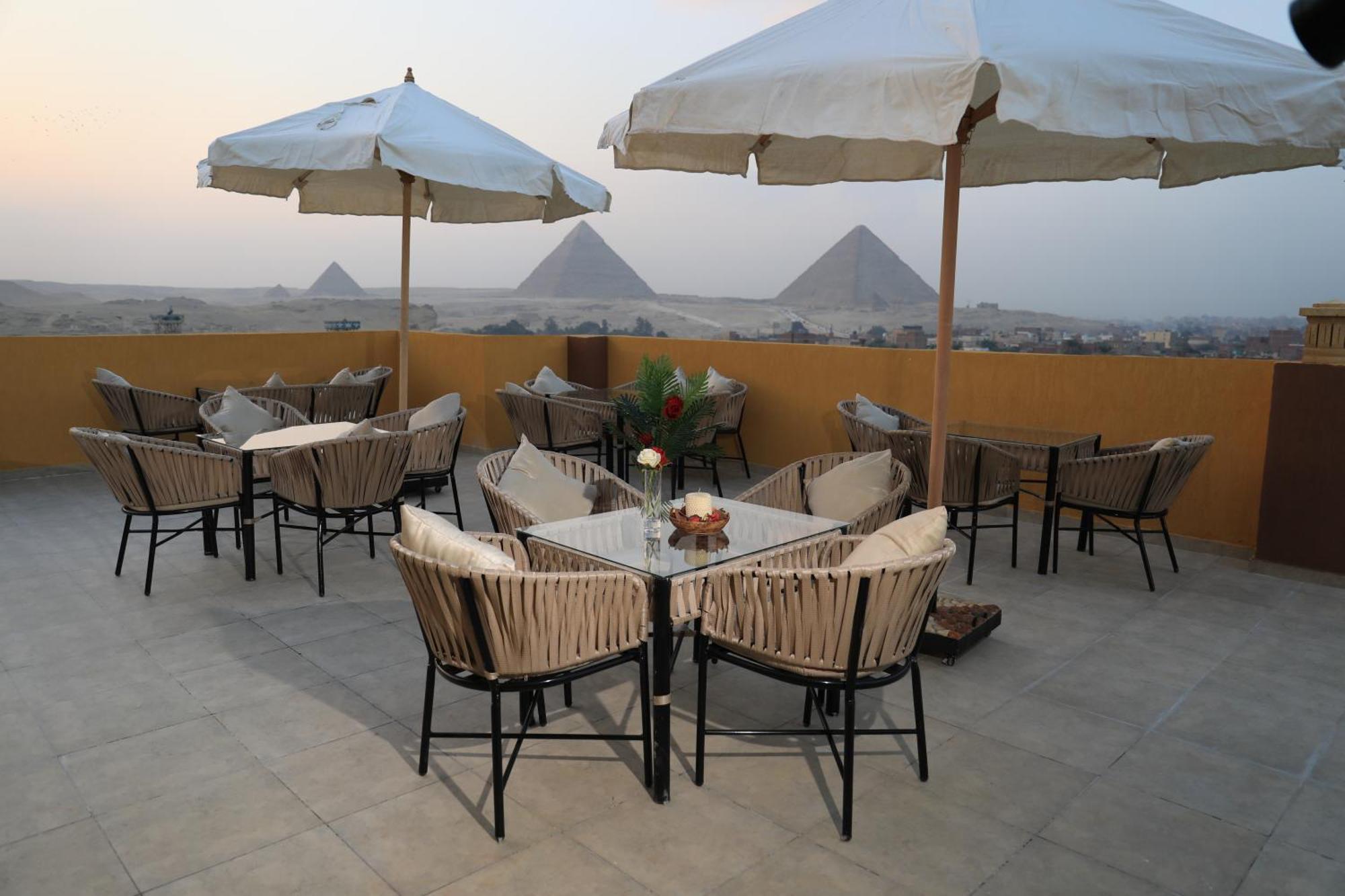 Pyramids Heart Hotel Kafrat al Jabal Exterior photo